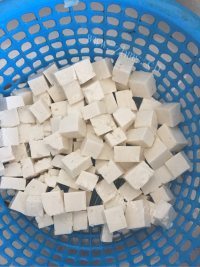 香喷喷的肉末豆腐做法图解3)