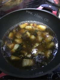 百叶结烧肉做法图解10)