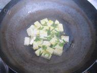 超级好喝的菠菜豆腐汤的做法图解六