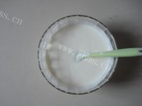 美味的椰子慕斯蛋糕做法图解9)