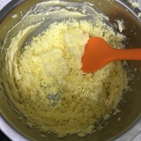 回味无穷的切达芝士酥饼做法图解6)