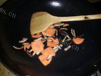 香脆的素炒莴笋做法图解3)
