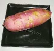 玉米红薯粥做法图解1)