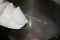「DIY美食」排骨萝卜汤做法图解5)