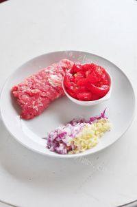 自制千层肉酱面做法图解2)