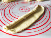 美味早餐面包做法图解9)