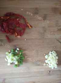 家常菜火爆大头菜做法图解1)