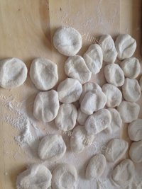 香辣尖椒鸡蛋香菇饺子做法图解3)