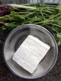 在家做的小葱拌豆腐做法图解1)