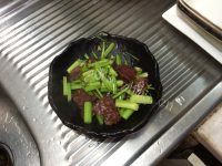 家常菜芹菜炒腊肠
