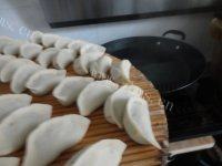 香醇的三鲜水饺做法图解9)