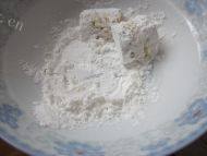鲜美筋道的炸香蕉做法图解3)