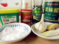 诱人的西红柿炒菜花做法图解2)
