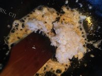 珍馐美味的火腿蛋炒饭做法图解4)