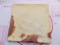 美味的可可玫瑰蛋糕卷做法图解12)