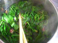 菠菜肉丸汤做法图解5)