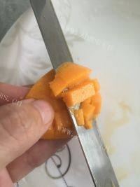 自制芒果酸奶做法图解5)