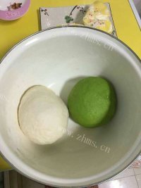 美味的翡翠饺子做法图解3)