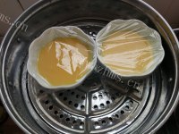 口感丰富的鲜虾蒸蛋做法图解5)