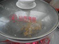 自制爆米花做法图解4)