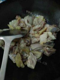 美味的土鸡汤做法图解7)