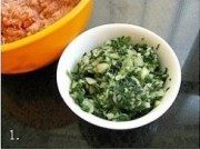 美味的青菜大肉包做法图解9)