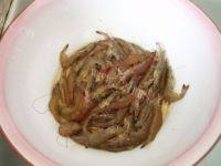 家庭版蒜蓉虾做法图解1)