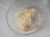 美味的银耳木瓜糖水做法图解2)