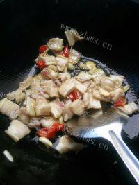 家常菜青椒土豆炒肉片做法图解4)