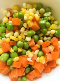 唇齿留香的菠萝炒饭做法图解4)