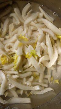 开胃的韩式泡菜做法图解9)