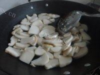 「美味可口」杏鲍菇炒肉做法图解4)