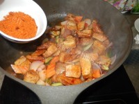 可口的干锅鱼腩豆腐做法图解10)