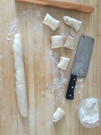 美味的芸豆牛肉包做法图解3)