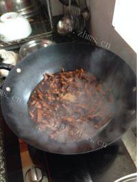 麻辣牛肉做法图解1)