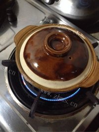 好吃的腊味煲仔饭做法图解3)