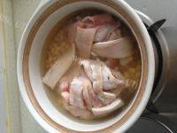 自制黄豆肉皮冻做法图解2)