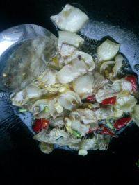 下饭的莲藕炒肉片做法图解2)