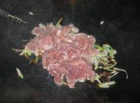 「DIY美食」蒜苔炒肉丝做法图解6)