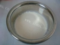 自制酸奶做法图解3)