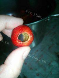 好吃的糖水山楂做法图解4)