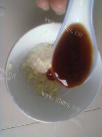 简单的蒜香丝瓜做法图解3)