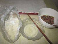 美味的红油馄饨做法图解3)