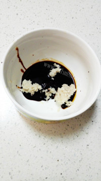 色味俱佳的拌面做法图解4)