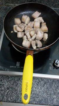 #爱美食#土豆烧肉做法图解4)