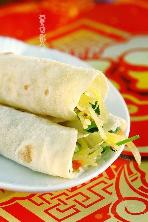 五味俱全的土豆丝卷饼