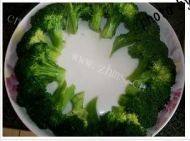 美味的虾仁炒杂蔬做法图解10)