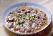 美味的酸梅酱蒸排骨