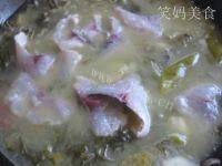 「老爸下厨」酸菜鱼做法图解15)