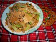 家常菜腊肉炒笋干
